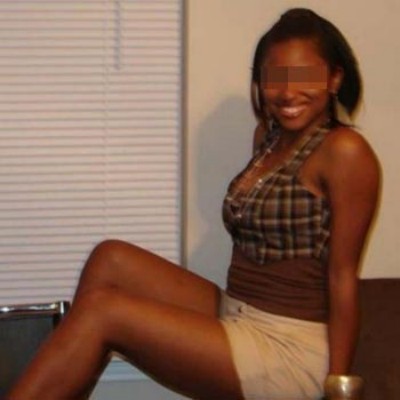 Suceuse de bite désire pomper de beaux membres à Québec Suceuse de bite désire pomper de beaux membres à Québec