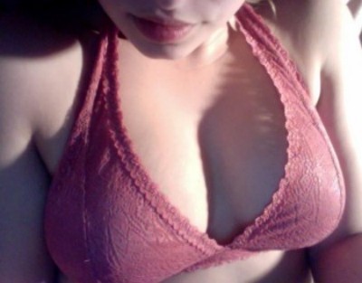 Jolie salope sur Terrebonne appréciant le sexe Jolie salope sur Terrebonne appréciant le sexe