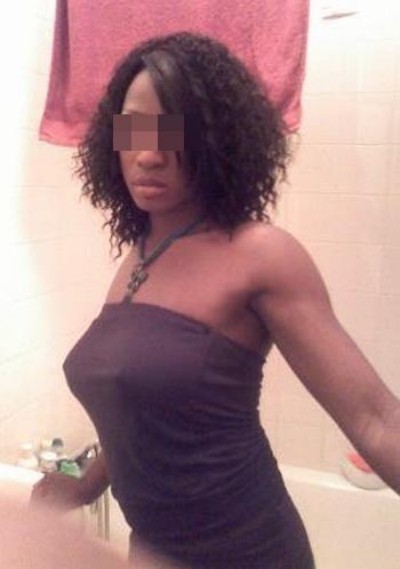 Femme bien chaude qui veut une bite géante à sucer à Québec Femme bien chaude qui veut une bite géante à sucer à Québec