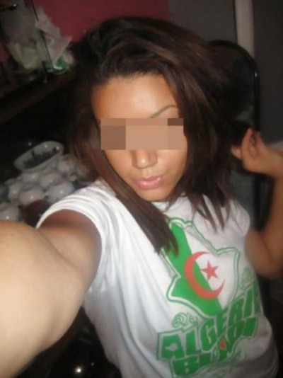 Jolie salope a envie de sucer une pine circoncise à Sherbrooke