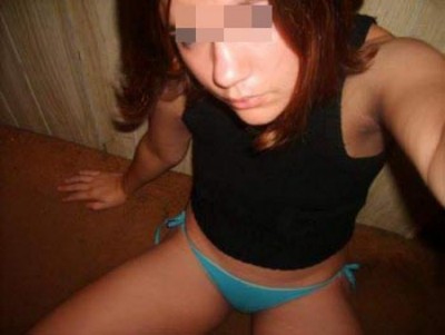 Femme coquine pour un mec pour une pipe sur Laval