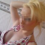 Belle fille de Trois-Rivi&egrave;res pour une fellation aval&eacute;e