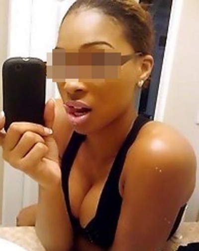 Jolie libertine pour un homme sexy avec qui s'amuser à Laval