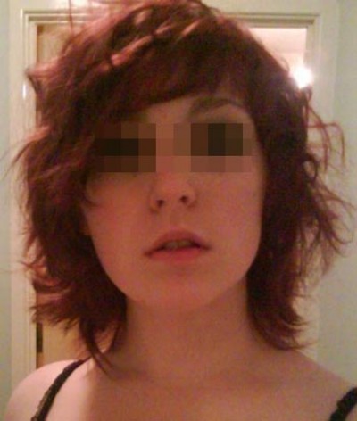 Fille très chaude veut pomper une pine poilue à Laval Fille très chaude veut pomper une pine poilue à Laval