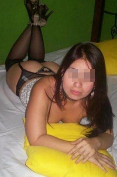 Coquine souhaiterait sucer une bite sans poil sur Longueuil Coquine souhaiterait sucer une bite sans poil sur Longueuil