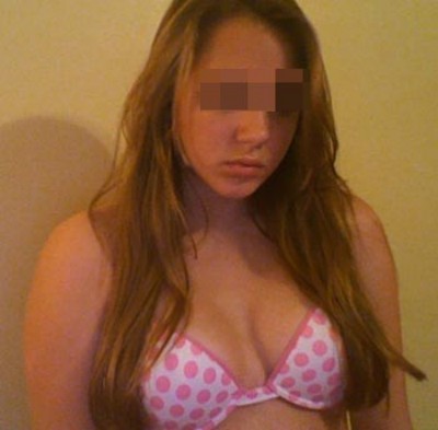 Belle femme recherchant un mec bien gaulé pour un plan sexe sur Laval Belle femme recherchant un mec bien gaulé pour un plan sexe sur Laval