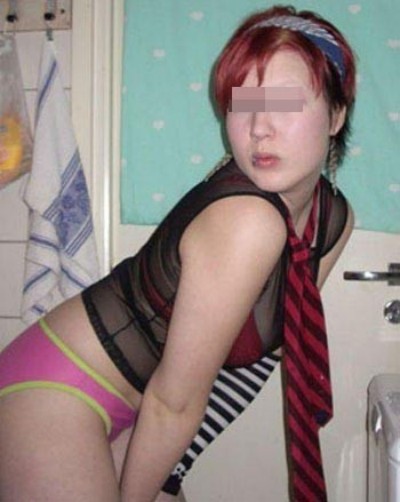 Belle chaudasse désirant des queues bien grosses à sucer sur Montréal Belle chaudasse désirant des queues bien grosses à sucer sur Montréal