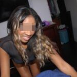 Coquine &agrave; L&eacute;vis appr&eacute;ciant la fellation sans pr&eacute;servatif