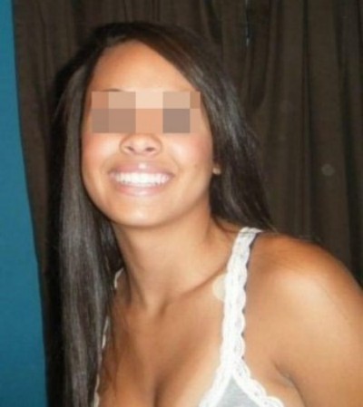 Fille sensuelle désire de queues bien larges à sucer à Laval