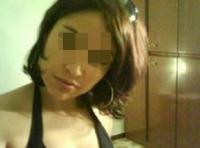 Fille nymphomane aimant la bite pour un plan cul sur Québec