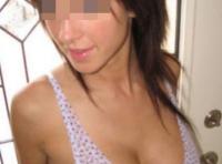 Fille plutôt mignonne sur Laval pour un homme chaud