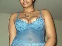 Femme libertine qui adore baiser