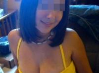 Salope aimant la pipe