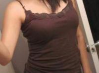 Belle fille célibataire veut une queue circoncise à pomper à Sherbrooke