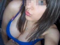 Fille sensuelle qui aime la sodo