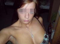 Boulimique de sexe adorant les pipes baveuses