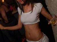 Belle femme célibataire cherche un homme musclé à pomper à Québec