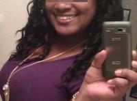 Bonne pétasse pour un arabe musclé pour une petite pipe à Saguenay